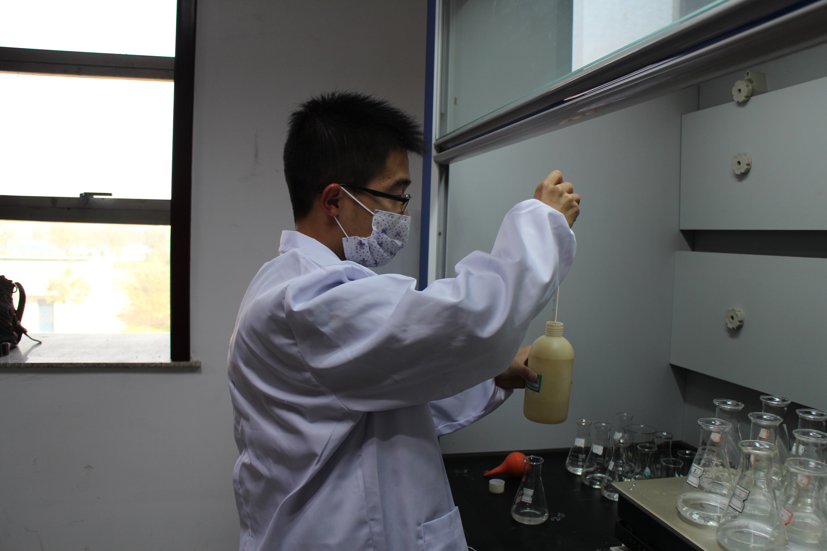 水質(zhì)檢測7.jpg 水質(zhì)檢測7.jpg